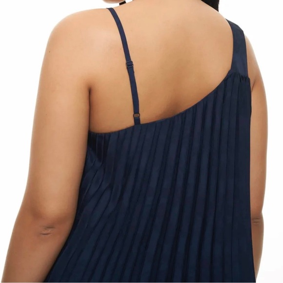 Asymmetrical Pleated Midi Dress - Addition Elle - Picture 3 of 6